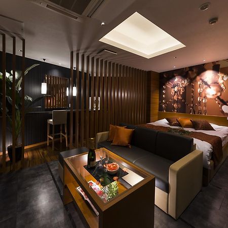 Toyokawa Hotel Plant Garden Resort (Adults Only) מראה חיצוני תמונה