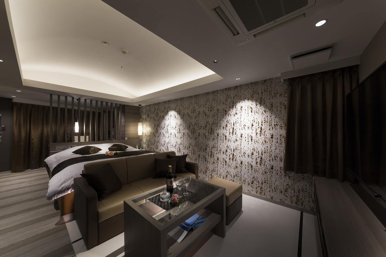 Toyokawa Hotel Plant Garden Resort (Adults Only) מראה חיצוני תמונה