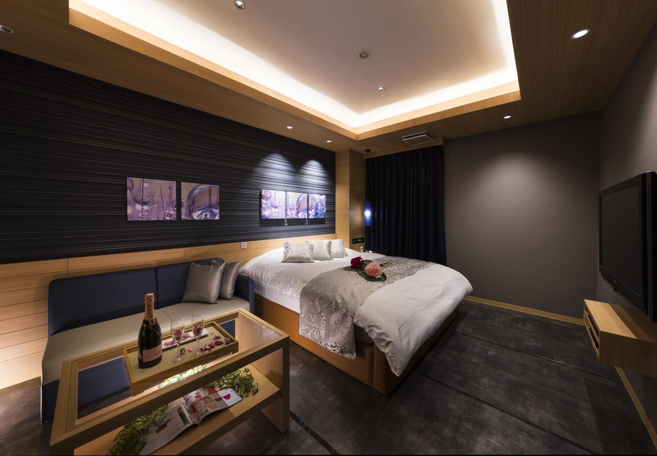 Toyokawa Hotel Plant Garden Resort (Adults Only) מראה חיצוני תמונה