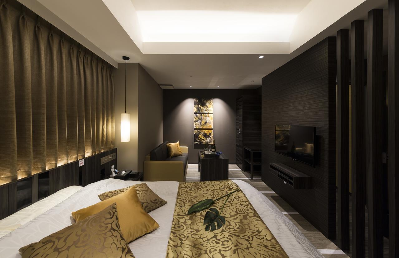 Toyokawa Hotel Plant Garden Resort (Adults Only) מראה חיצוני תמונה