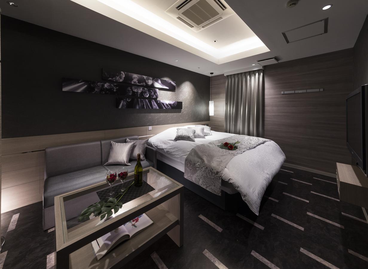 Toyokawa Hotel Plant Garden Resort (Adults Only) מראה חיצוני תמונה