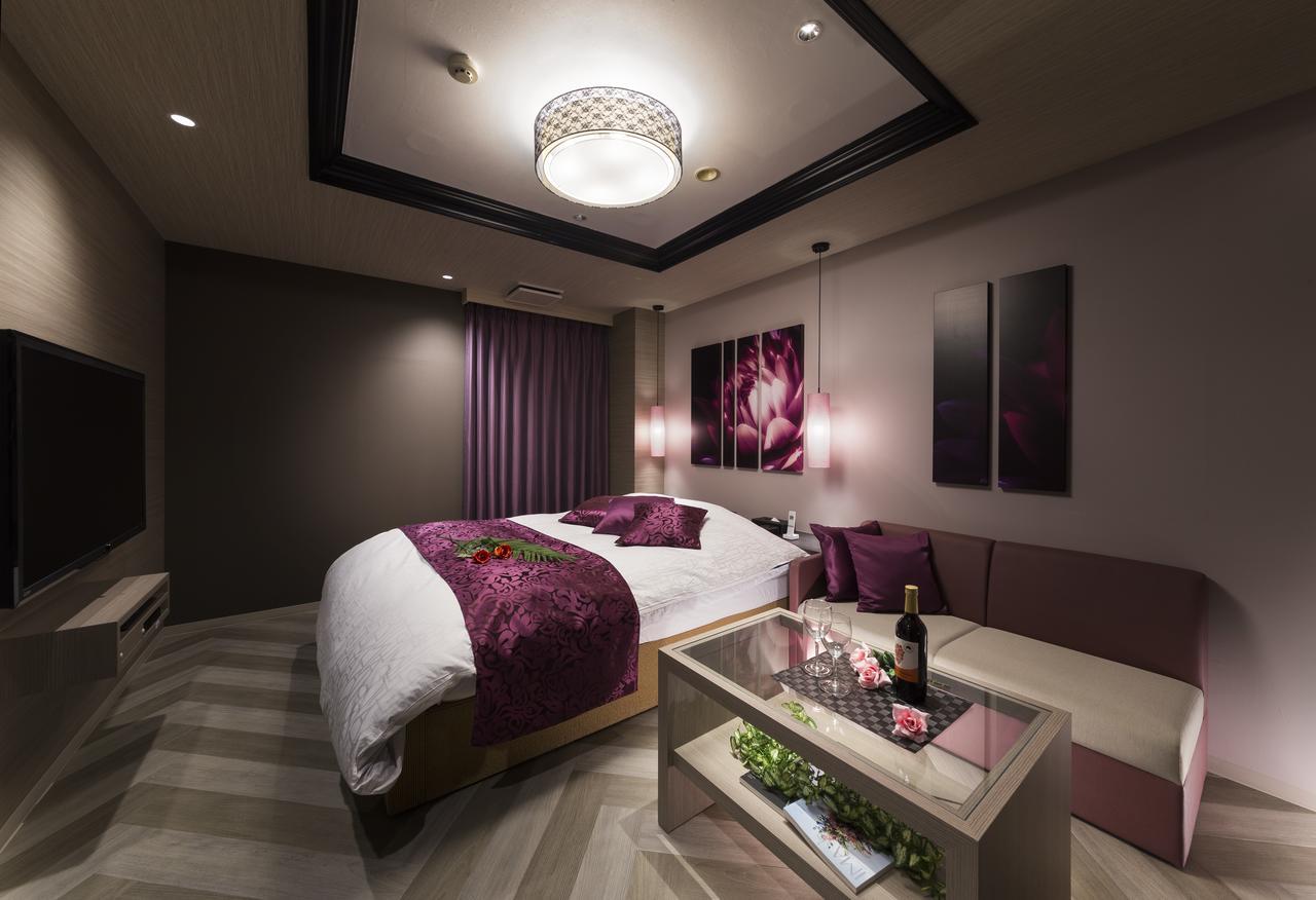Toyokawa Hotel Plant Garden Resort (Adults Only) מראה חיצוני תמונה