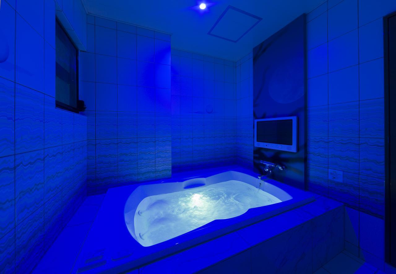 Toyokawa Hotel Plant Garden Resort (Adults Only) מראה חיצוני תמונה