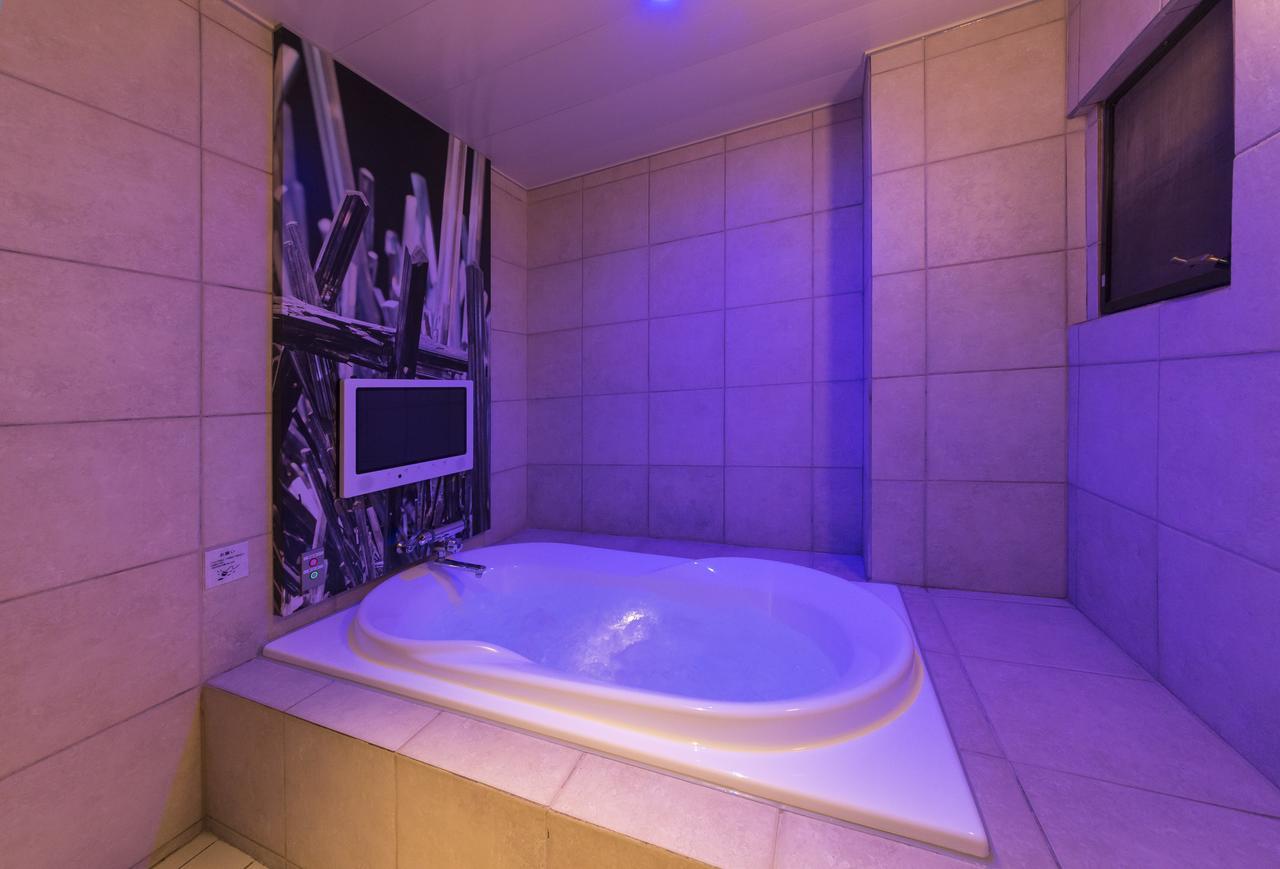 Toyokawa Hotel Plant Garden Resort (Adults Only) מראה חיצוני תמונה